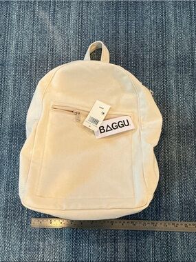 BAGGU Canvas Backpack in Cream